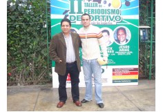 Vicente Cisneros (Radio Ovación) junto a Coky Gonzales (Frecuencia Latina).
Docentes del Instituto Sistemas Perú - ISP.